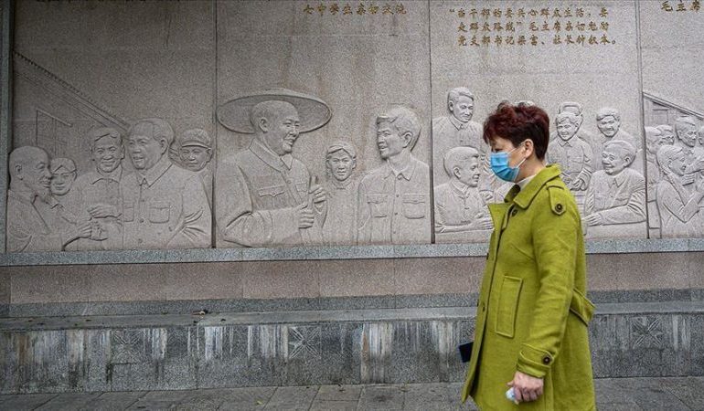 KORONAVIRUSI/ Kina ndalon botimin e studimeve për origjinën e COVID-19