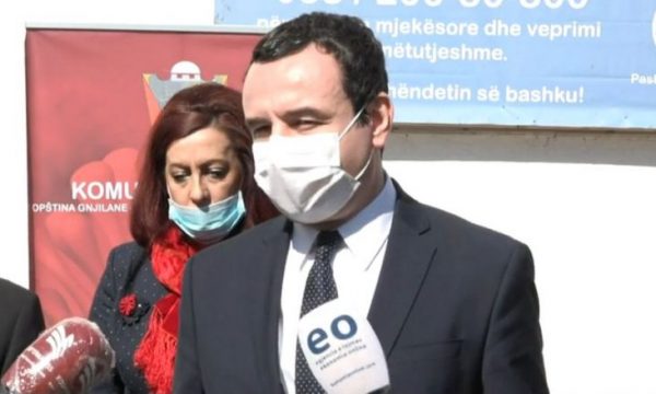 COVID-19/ Albin Kurti bën testin: Kam frikë për familjen, takova një të infektuar
