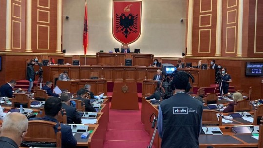 MIRATOHET AKTI NORMATIV/ Falen gjobat dhe anulohen vendimet për patentat e bllokuara