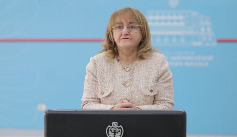 “RREZIKOJMË TË KHEHEMI PAS, NËSE RASTET ME COVID-19 DO TË RRITEN”/ Rakacolli: Distancimi fizik është i domosdoshëm