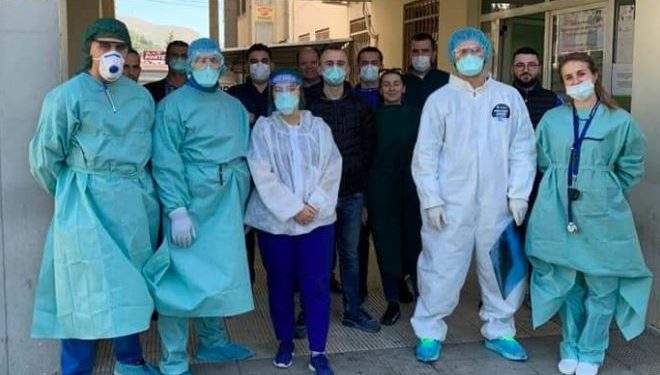 KORONAVIRUSI/ Spitali i Lezhës jep lajmin e mirë: Shërohen 11 të infektuar, asnjë rast i ri me COVID-19