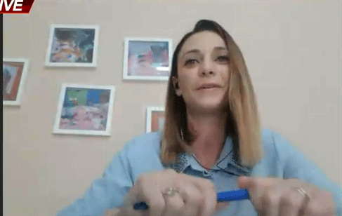“PRINDËRIT TË KENË KUJDES”/ Psikologia: Fëmijët të marrin informacion të kontrolluar për Covid-19, angazhojini në lojëra që të mos bëhen agresivë