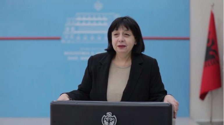 “NUK KA ASNJË TË BURGOSUR ME COVID-19 NË SHQIPËRI”/ Bino: Deri më tani situata nën kontroll