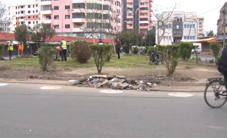 KORONAVIRUSI/ U kthyen në vatra Covid-19, mbyllet tregu i Zdrales në Shkodër, rriten masat në Rus