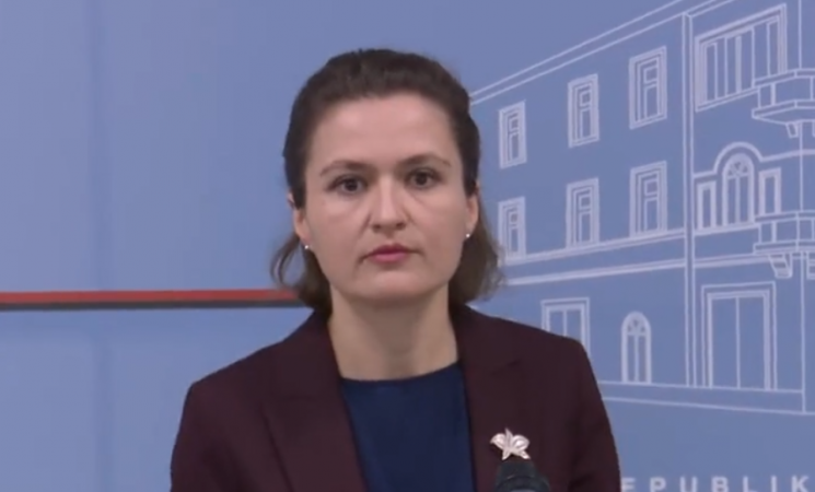 STUDENTËT RIKTHEHEN NË UNIVERSITETE/ Shahini: Ata që do të diplomohen 3-4 javë në qershor, të tjerët më 25 gusht. Ja kur zhvillohen provimet