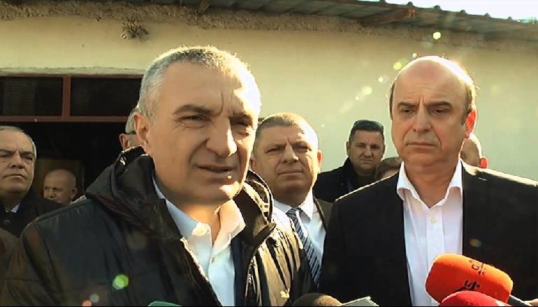 PARALAJMËRON ZINË E BUKËS/ Ish-ministri i LSI: Të mbushen silloset me drithë e miell, oriz dhe magazinat me ushqime. Jemi në rrezik