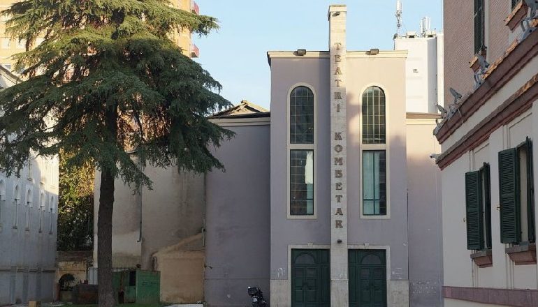 PRO TEATRIT TË RI/ Artistët nga Maqedonia Veriut i bashkohen peticionit të artistëve shqiptarë