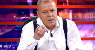 “TEATRI DUHET TË SHËMBET”/ Mustafa Nano: Këta e përmendin gjakun si të bëhet fjalë për një aranxhatë!