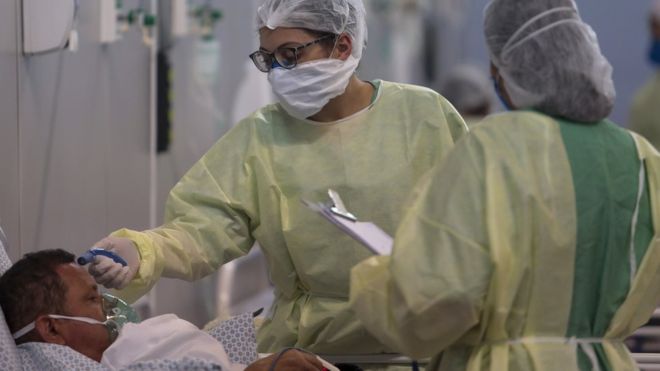 KORONAVIRUSI/ Brazili drejt kolapsit spitalor, mbi 240 mijë të infektuar dhe mbi 16 mijë viktima