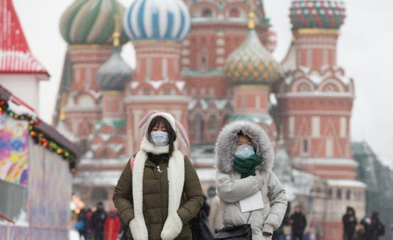 COVID-19/ Rusia raporton më pak se 9000 raste të reja të infektuar nga koronavirusi, shifra më e ulët që nga 1 maji