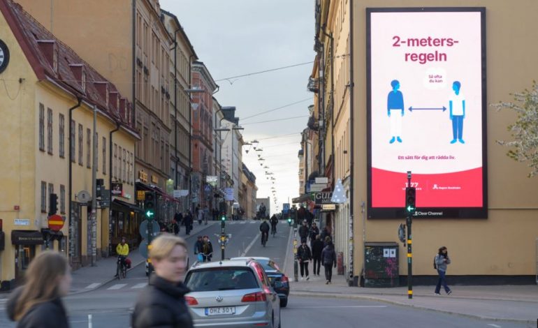 KORONAVIRUSI/ Suedia regjistron muajin më vdekjeprurës në gati 30 vjet