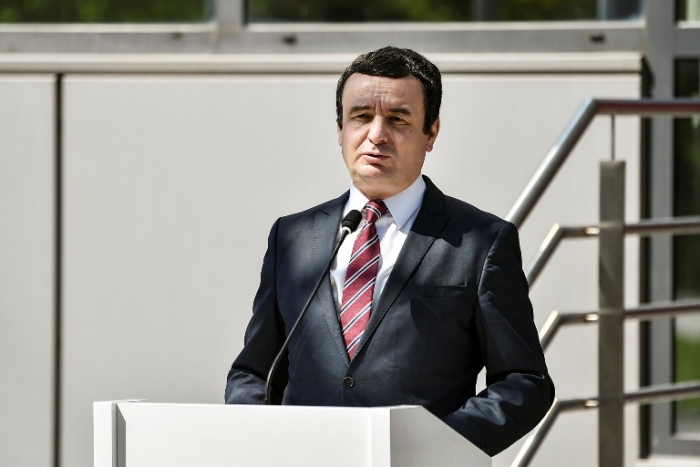 U BË SHKAK QË ALBIN KURTI TË VETËIZOLOHET/ Dalin analizat e zyrtarit të dyshuar me Covid