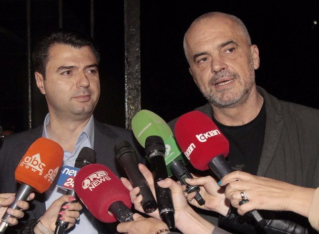 “JAM PËR NJË MARRËVESHJE RAMA-BASHA MBAS ZGJEDHJEVE”/ Baton Haxhiu: Do të ishte lajmi më i mirë për shqiptarët