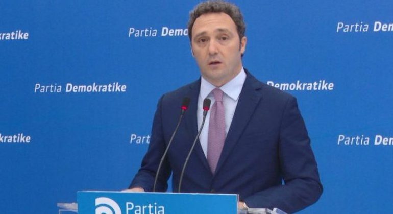 PËR PAK MORI MË QAFË SHKODRËN/ Ish-deputeti akuzon Ramën: Bëri eksperiment, Covid-19 që në janar në Shqipëri