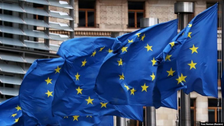 COVID-19/ Kosova pranon pjesën e dytë të ndihmës emergjente nga BE-ja