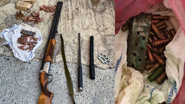 DROGË, ARMË DHE MUNICIONE/ Arrestohet i riu në Tiranë, kontrolli në banesë i zbulon tjetër arsenal