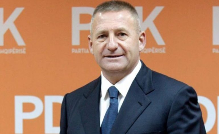 KA QENË MINISTËR SHËNDETESIE/ Nard Ndoka: Në janar më kapi gripi, mund të kenë vdekur edhe njerëz ato ditë