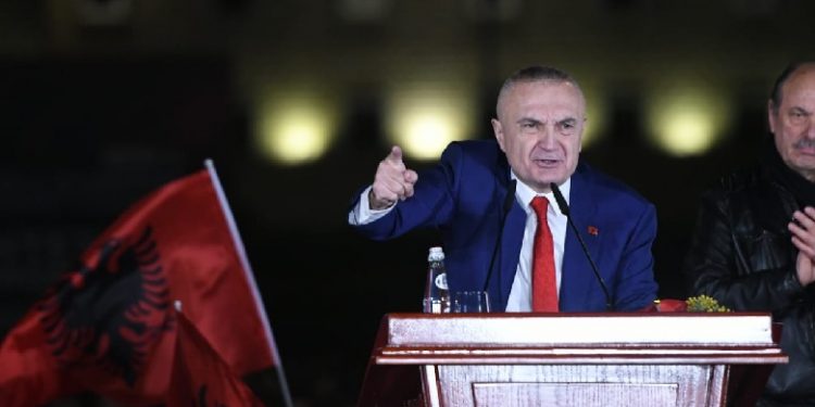 NUK “ZHGËNJEN” ILIR META/ Hetim ndërkombëtar për Teatrin, jam gati të bashkëpunoj me protestuesit