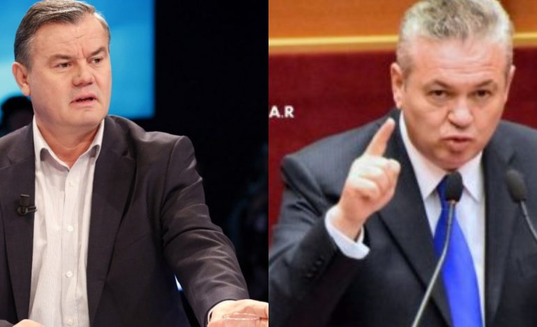 DEBATI/ Murrizi i kthehet keq Nikoll Lesit pas akuzave dhe “i numëron” të shkuarën: Ke marrë para serbe për të shitur…