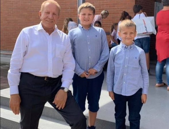 KËRCËNOI FAMILJEN E BEHGJET PACOLLIT, ARRESTOHET AUTORI/ Këshilltari: I kishte kërkuar dhe para (FOTO)