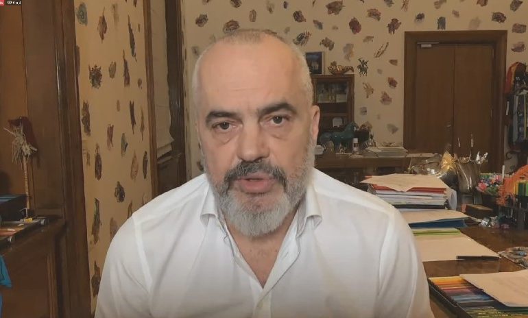 VENDIMI I RI PËR MASAT LEHTËSUESE/ Rama: 6 bashki mbeten të kuqe, në zonat e gjelbërta lëvizja me mjete private deri në 21:00