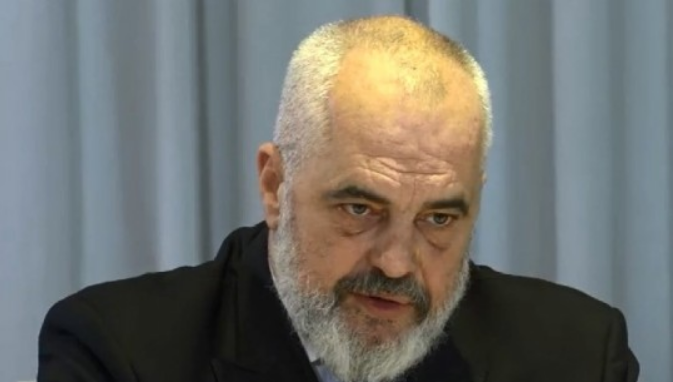 “NUK KA TENDERA SEKRETË”/ Rama: Nuk është procedurë ligjore publikimi i tyre në fletoren zyrtare