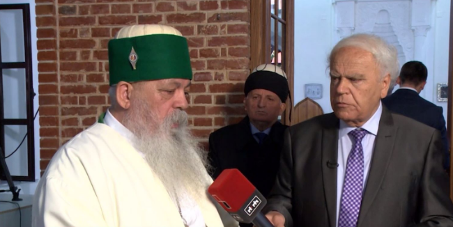 BAJRAM NË KOHË PANDEMIE/ Baba Mondi: Falenderojmë Zotin që arritëm kësaj dite! Sprovë për të gjithë