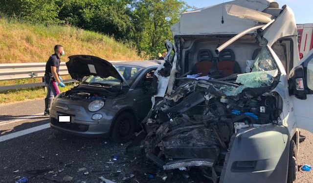 TRAGJIKE/ Aksidenti i merr jetën për ditëlindje shqiptarit 46-vjeçar në Itali