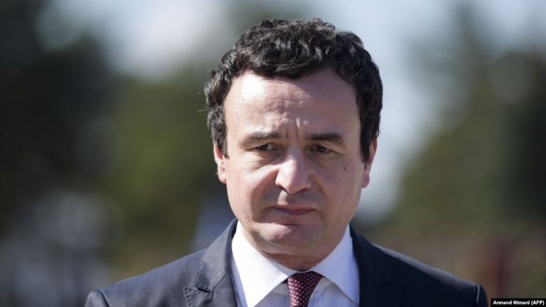 “JEMI AFËR FITORES”/ Albin Kurti: Nuk është momenti ta kthejmë mbrapsht progresin e shënuar kundër COVID-19