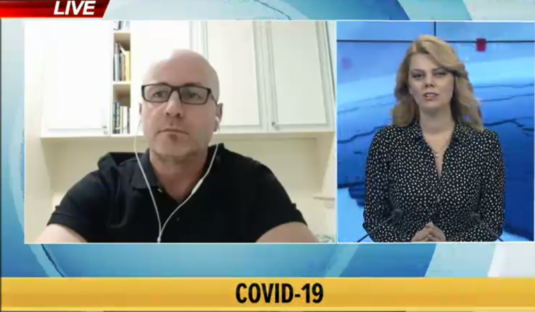 ”EPIDEMIA DREJT PËRFUNDIMIT”/ Epidemiologu Simaku: S’ka vend për shqetësim, hapja e kufijve do sillte vetëm raste të rralla