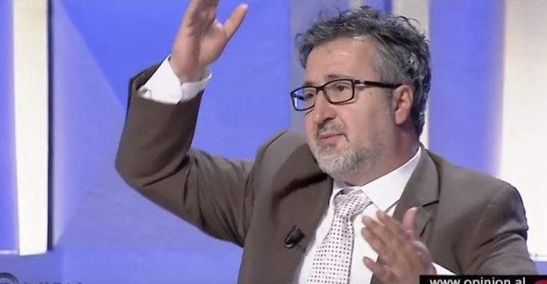 IRONI ME AMBASADORËT/ Andi Bejtja: Presim që shembjen e Teatrit ta përshëndesin Soreca dhe Juri Kim