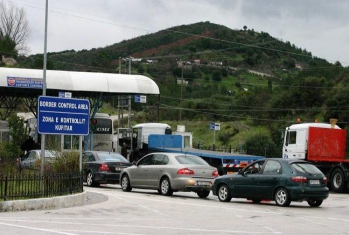 PUNA SEZONALE/ Ambasada e Greqisë në Tiranë jep njoftim për datën e rihapjes së kufijve