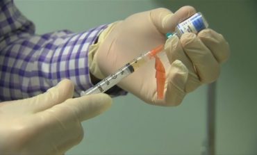 KOROANVIRUSI/ Kompanitë Pfizer dhe BioNTech nisin testimin e vaksinës kundër Covid-19
