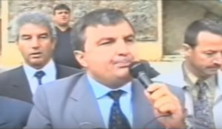 KUR ISHTE KRYEMINISTËR/ Ilir Meta kërcënonte: Grevistët e Teatrit do të nxirreshin me forcë dhe sikur në ambasadën italiane të futeshin (VIDEO)
