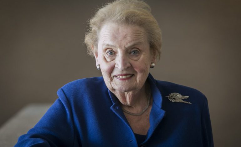 QEVERISJA GJATË PANDEMISË/ Albright: SHBA nuk po ndihmojnë në zgjidhjen e çështjes Kosovë-Serbi