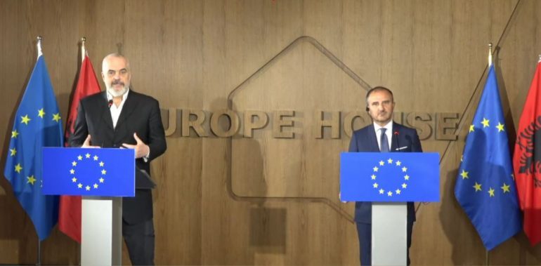 LEGALIZIMI I KANABISIT PËR QËLLIME MJEKËSORE/ Rama jep detaje për draftin: E kemi konsultuar me ekspertët ndërkombëtarë