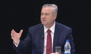 “BOLL MBAJTËT PENG 5 MILIONË SHQIPTARË”/ Myslim Murrizi paralajmëron: Nuk do të votojmë asnjë detaj teknik që i vjen era m**