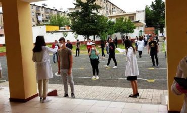 COVID-19/ Ministria e Arsimit kërkesë Policisë së Shtetit: Mos të pengohet lëvizja e studentëve në zonat e kuqe