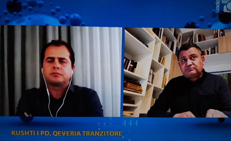 “T’JU VI TURP, E MBUSHËT PARLAMENTIN ME…”/ Gazetari shpërthen ndaj ish-deputetit
