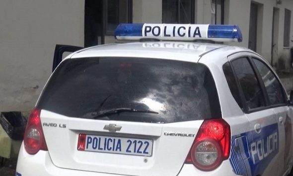 BRAKTISI MJETIN DHE LARGOHET ME ARMËN E KRIMIT/ Identifikohet autori i plagosjes në Laç