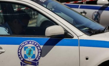 SEKUESTROHEN 33 KILOGRAM DROGË/ Pistoletë e fishekë në Athinë, arrestohen 2 shqiptarë