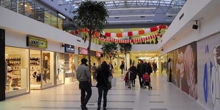 DETAJET/ Si do të funksionojnë qendrat tregtare nga e hëna