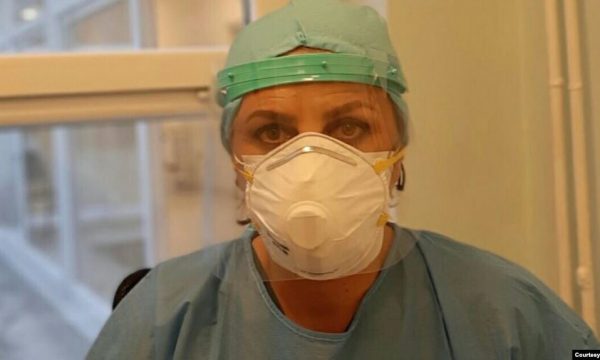 NGA RASTI I PARË I VDEKJES TEK FRIKA E PACIENTËVE/ Rrëfimi i infermieres nga Kosova që përballet çdo ditë me COVID-19