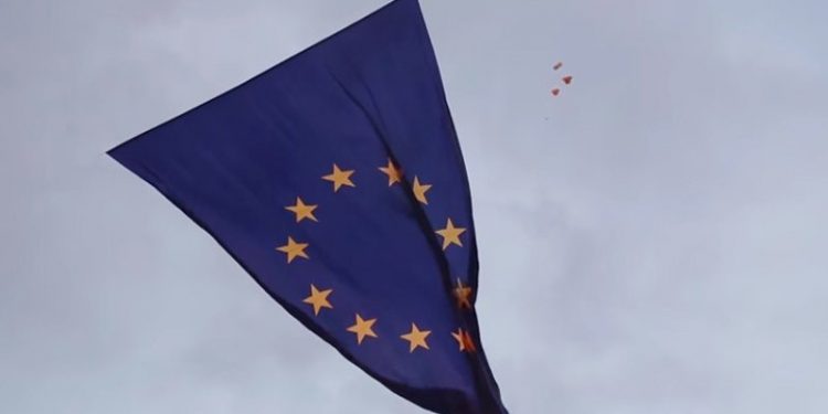 “FESTOHET MË 9 MAJ TË ÇDO VITI”/ Rama: Gëzuar Ditën e Europës (VIDEO)
