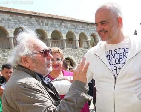 “ÇFARË TRISHTIMI…”/ Rama shpreh ngushëllimin për Maks Velon: Lamtumirë…