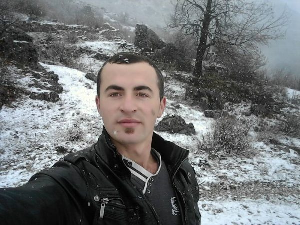 PENGMARRJA E DY VËLLEZËRVE SHKODRANË/ Arrestohet 26-vjeçari me rrezikshmëri të lartë, po lëvizte me “Benz” luksoz (EMRI)