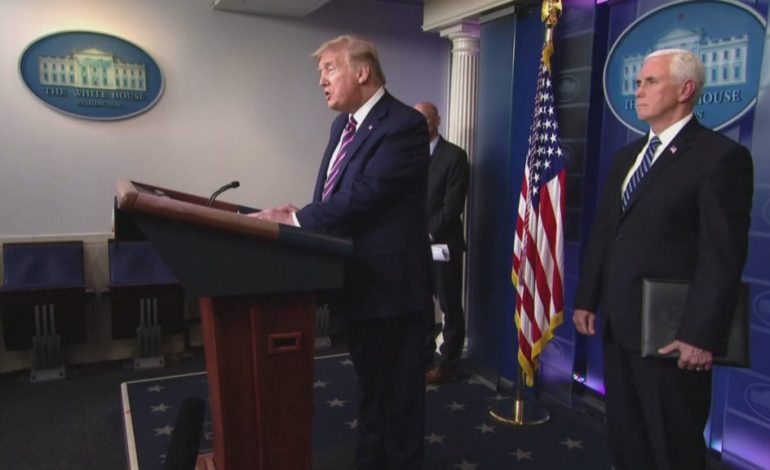 KORONAVIRUSI NË SHTËPINË E BARDHË/ Trump dhe Pence në krye të detyrës, pas rasteve pozitive në administratë