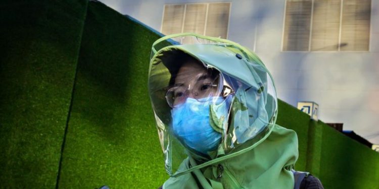 COVID-19/ Kina akuzon: Disa amerikanë ishin të prekur me koronavirus, para se të shpërthente ne Wuhan