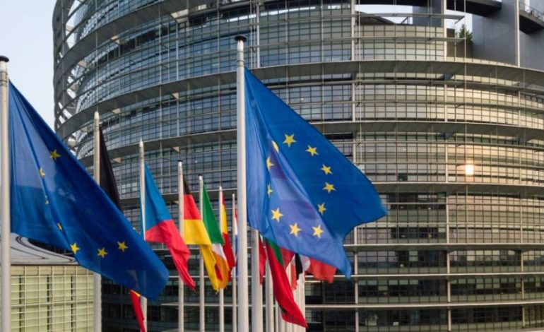 THIRRJE KOSOVËS/ BE: Rishqyrtoni vendimin për reciprocitet ndaj Serbisë