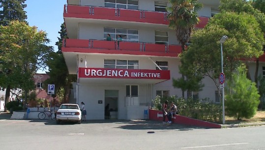 5 RASTE ME COVID NË LEZHË/ Polici infektoi gruan, pacientja në QSUT infektoi 4 familjarë, njëra punonjëse në bashki